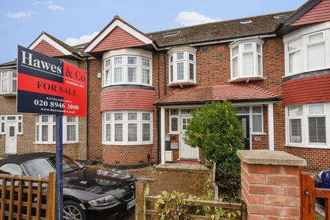 2 bedroom apartment for sale, Grand Drive, Raynes Park SW20