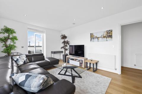 Coombe Lane, Raynes Park SW20