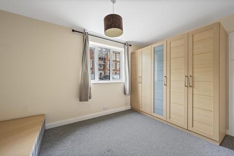 undefined, Amity Grove, Raynes Park SW20