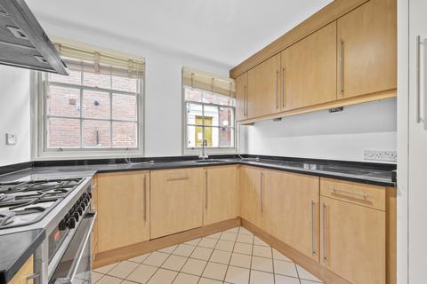 2 bedroom apartment for sale, Cottenham Park Road, West Wimbeldon SW20