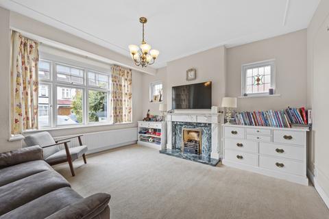 13 Cannon Close, London, SW20 9HA