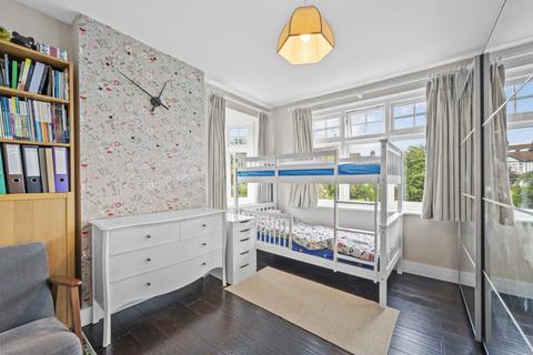 13 Cannon Close, London, SW20 9HA