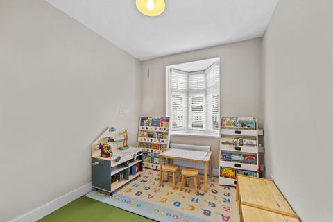 13 Cannon Close, London, SW20 9HA
