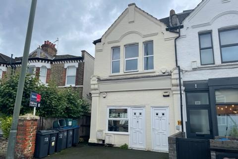1 bedroom apartment for sale, Kingston Road, Raynes Park SW20