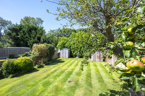 3 bedroom semi-detached house for sale, Beverley Way, London SW20