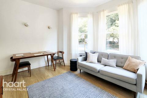 1 bedroom flat for sale, Lunham Road, LONDON