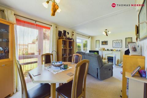 2 bedroom property for sale, The Paddock, Warboys PE28