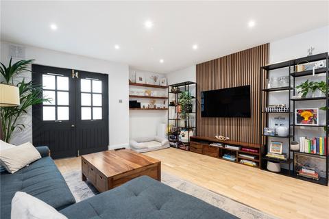 2 bedroom ground floor flat for sale, Wheler Street, London, E1