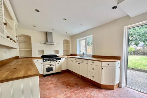 4 bedroom cottage for sale, Tockwith, Westfield Road, YO26