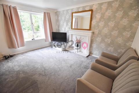 3 bedroom terraced house for sale, Clayton Hollow, Waterthorpe, Sheffield, S20