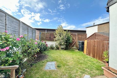 4 bedroom terraced house for sale, Beach Road, Eastbourne, East Sussex, BN22