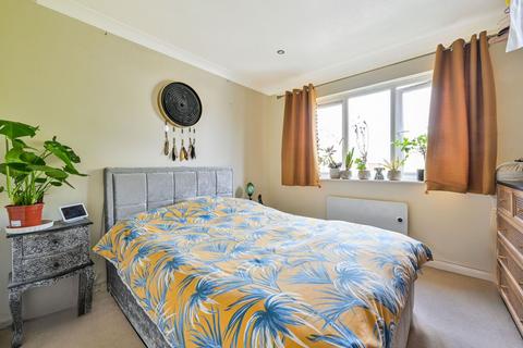 1 bedroom flat for sale, Belvedere Close, Guildford, GU2