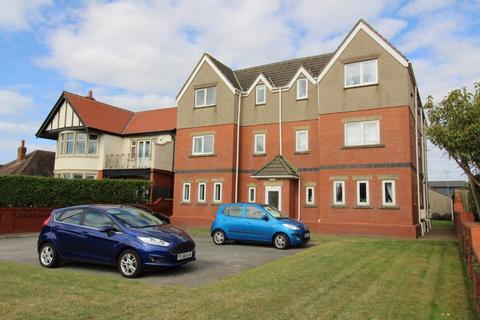 2 bedroom apartment for sale, Clifton Drive North, Lytham St Annes FY8