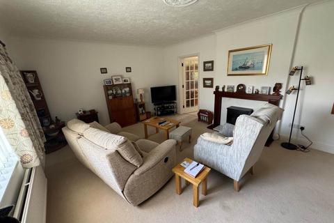 2 bedroom retirement property for sale, Sherford Court, Taunton TA1