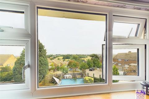 25 Wilberforce Way, Gravesend, DA12 5DG