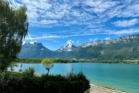 4 bedroom house, Talloires-Montmin, Lac D'Annecy