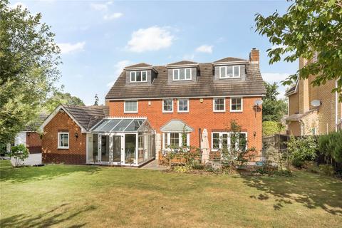 6 bedroom detached house for sale, Standing Stones, Great Billing, Northampton, Northamptonshire, NN3