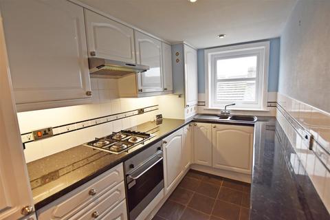 2 bedroom maisonette to rent, 5 Peel Terrace, Scarborough YO12