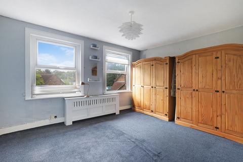 2 bedroom terraced house for sale, Beech Lane, Buckhurst Hill, IG9