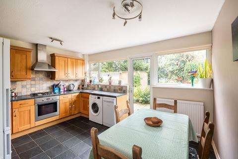 3 bedroom end of terrace house for sale, Wilmots Close, Reigate, RH2