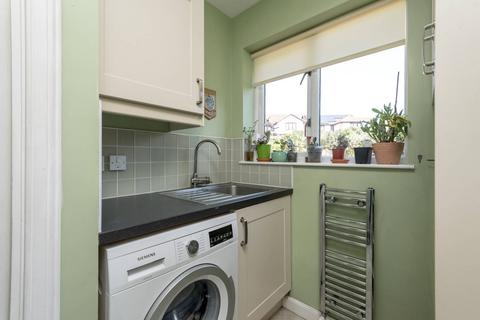 25 Knowesley Park, Haddington, EH41 3TB