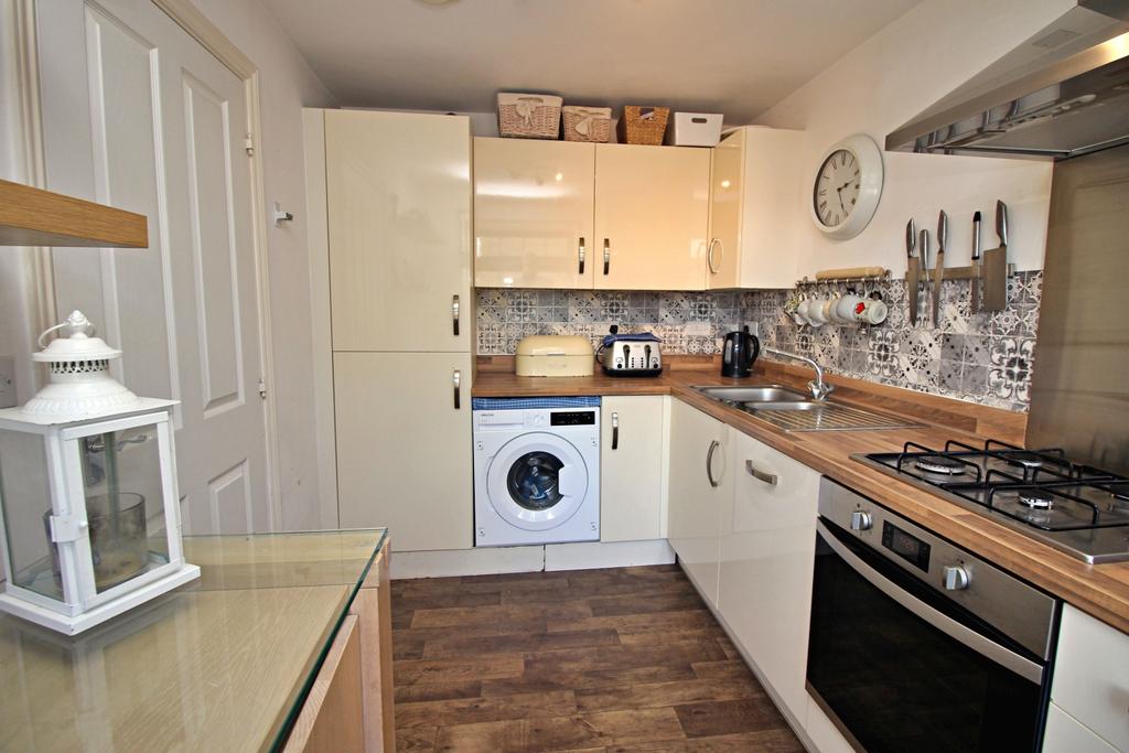 Kitchen 2