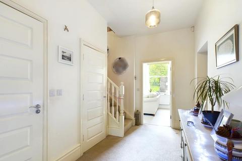 2 bedroom flat for sale, Norwood Drive, Menston, LS29