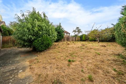 3 bedroom detached bungalow for sale, First Avenue, Grantham, Lincolnshire, NG31