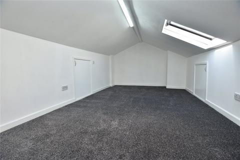 2 bedroom bungalow for sale, Hillcrest Avenue, Heywood, Greater Manchester, OL10