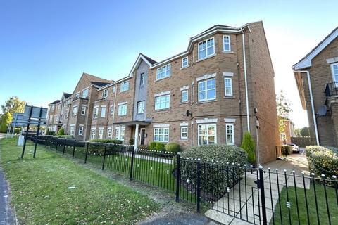 2 bedroom flat to rent, Foley Court, Streetly, Sutton Coldfield, West Midlands, B74