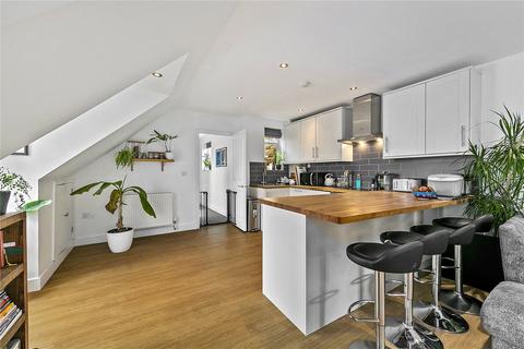 2 bedroom apartment for sale, Upper Richmond Road West, East Sheen, SW14