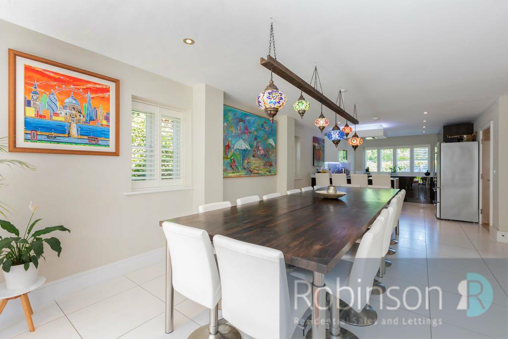 1 Woodlands Rise-21