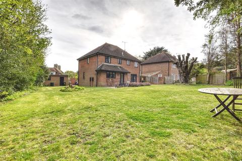 4 bedroom detached house for sale, Brackern Close, Bexhill-On-Sea