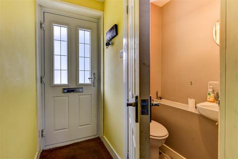 6 Barnet Way, Worthing, BN13 2QR