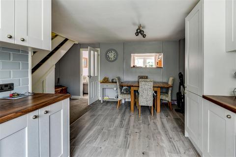 6 Barnet Way, Worthing, BN13 2QR