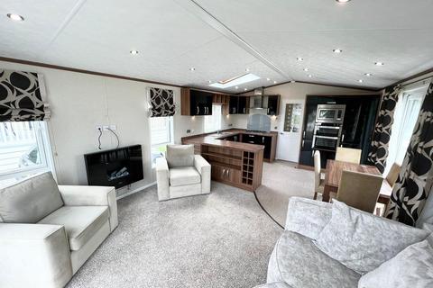 2 bedroom static caravan for sale, Dog lane Tarporley