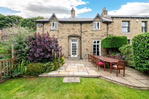 3 bedroom semi-detached house for sale, Sharp Lane, Huddersfield, HD4