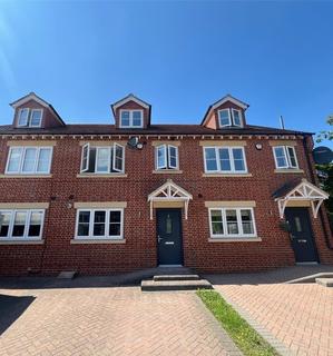 3 bedroom terraced house to rent, Hester Mews, Quarles Close, RM5