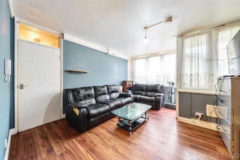 1 bedroom apartment for sale, East Surrey Grove, London