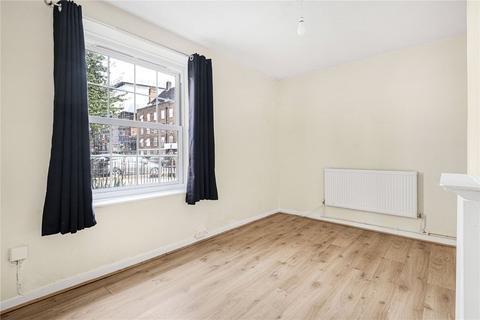 4 bedroom apartment to rent, Berwyn House, Stamford Hill, London, N16