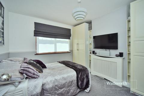 41 Hilldale Road, Cheam, Sutton, SM1 2JA