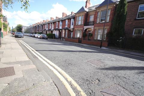 4 bedroom terraced house for sale, 4 Mistletoe Road, Jesmond, Newcastle Upon Tyne, NE2 2DX