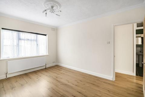 221 Parchmore Road, Thornton Heath, CR7 8HH
