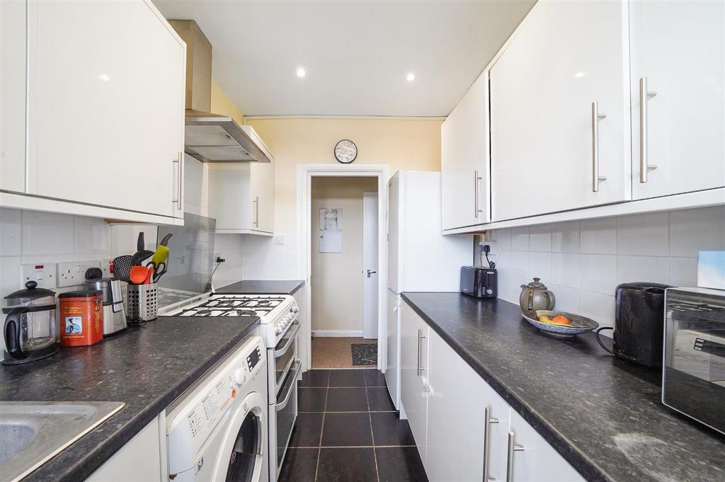 83 Lushington Road - by Khfz23 Sm9 Ly Be Mzs4 U.jpg