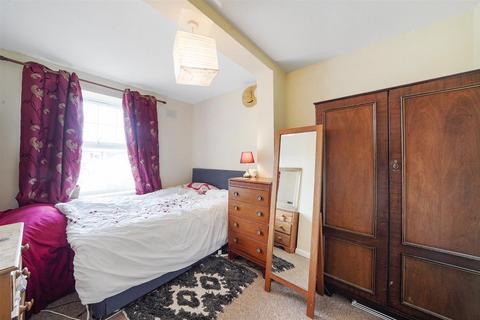 83 Lushington Road, London, SE6 3RQ