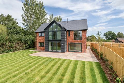 4 bedroom detached house for sale, Shobdon, Leominster HR6