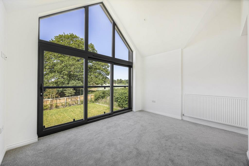 Principal bedroom