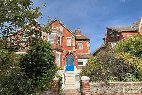 2 bedroom flat for sale, Enys Road, Eastbourne