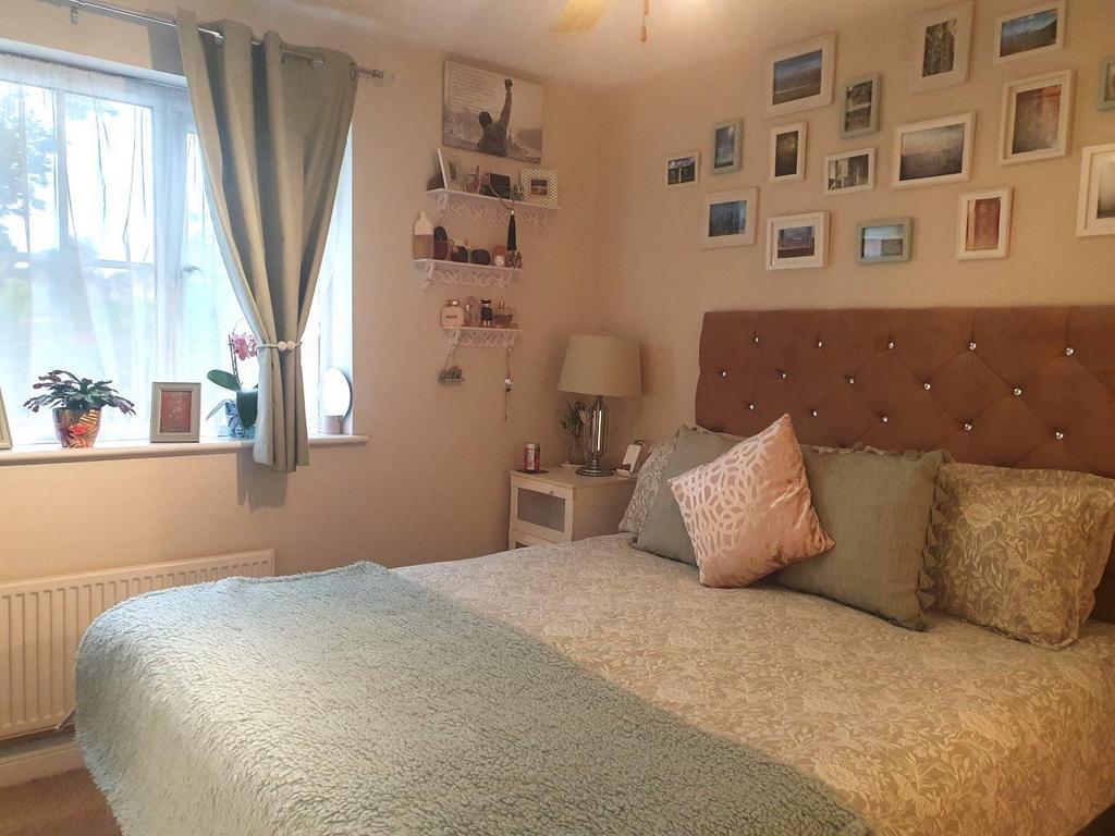 Master Bedroom.jpg