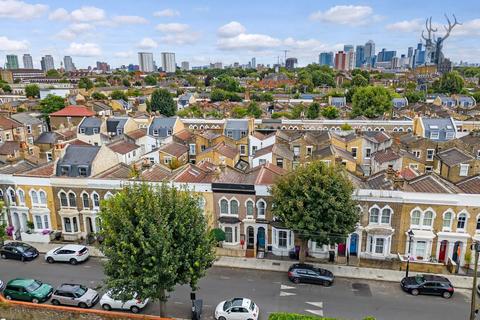 3 bedroom house for sale, Arbery Road, Medway Conservation Area, Bow